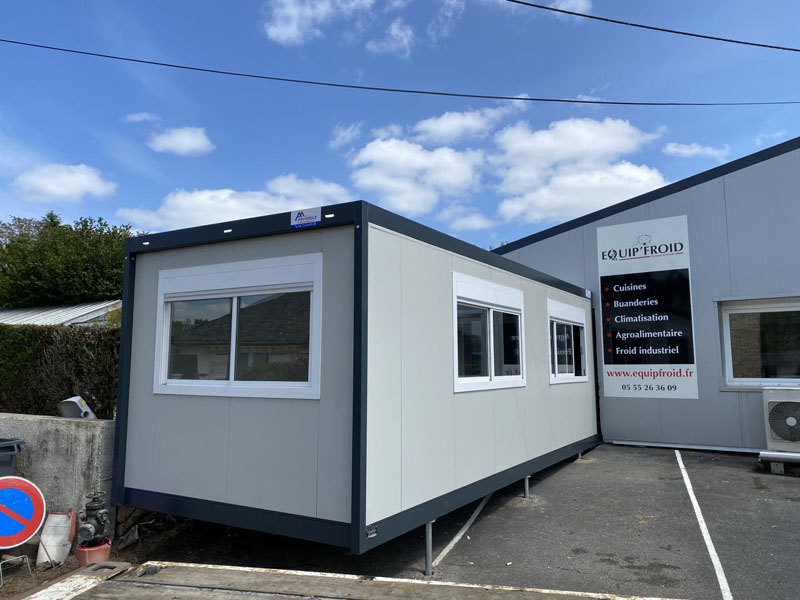 Quels avantages les bureaux modulaires offrent-ils par rapport aux constructions en toile tendue en France ?